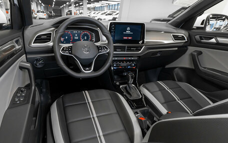 Volkswagen T-Roc I, 2025 год, 3 515 000 рублей, 7 фотография