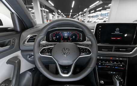 Volkswagen T-Roc I, 2025 год, 3 515 000 рублей, 11 фотография