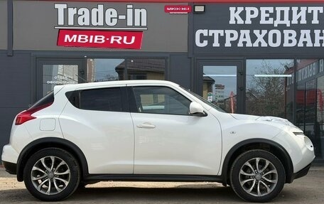 Nissan Juke II, 2013 год, 950 000 рублей, 13 фотография