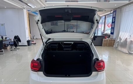 Volkswagen Polo, 2021 год, 1 300 000 рублей, 18 фотография