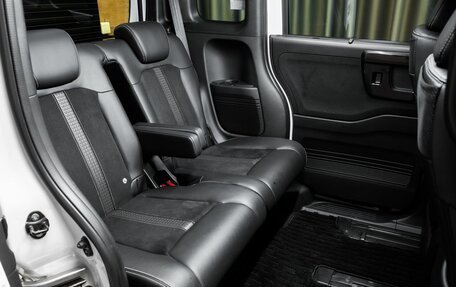 Honda N-BOX II, 2019 год, 1 360 000 рублей, 13 фотография