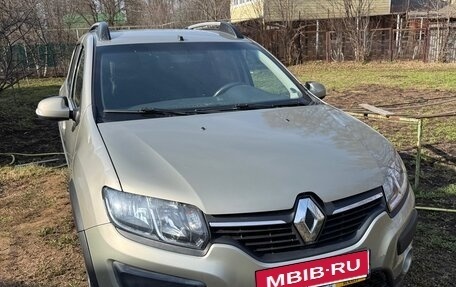 Renault Sandero II рестайлинг, 2016 год, 635 000 рублей, 1 фотография