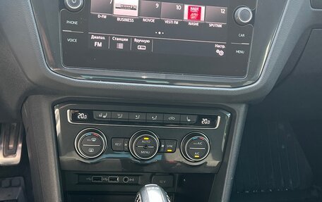 Volkswagen Tiguan II, 2019 год, 2 750 000 рублей, 10 фотография