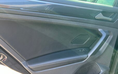 Volkswagen Tiguan II, 2019 год, 2 750 000 рублей, 13 фотография