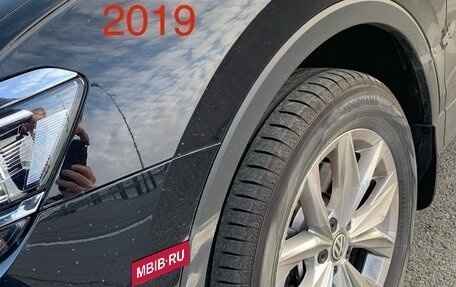 Volkswagen Tiguan II, 2019 год, 2 750 000 рублей, 20 фотография