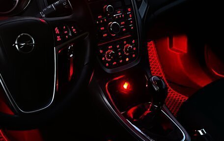 Opel Astra J, 2012 год, 670 000 рублей, 5 фотография