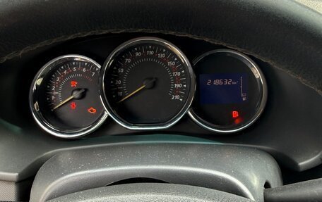 Renault Sandero II рестайлинг, 2016 год, 635 000 рублей, 9 фотография