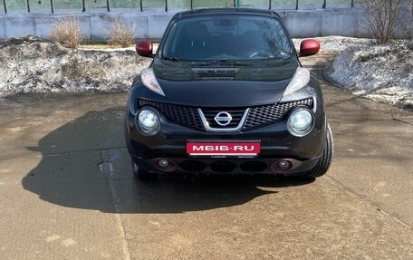 Nissan Juke II, 2013 год, 1 249 000 рублей, 2 фотография