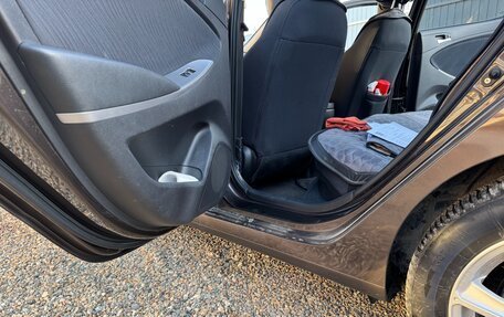 Hyundai Solaris II рестайлинг, 2014 год, 1 100 000 рублей, 12 фотография