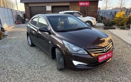 Hyundai Solaris II рестайлинг, 2014 год, 1 100 000 рублей, 3 фотография