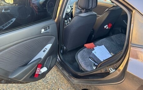 Hyundai Solaris II рестайлинг, 2014 год, 1 100 000 рублей, 8 фотография