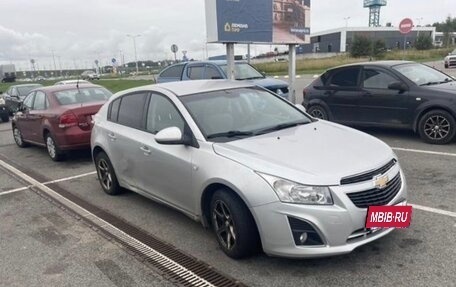 Chevrolet Cruze II, 2013 год, 600 000 рублей, 3 фотография