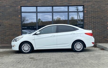 Hyundai Solaris II рестайлинг, 2014 год, 700 000 рублей, 2 фотография