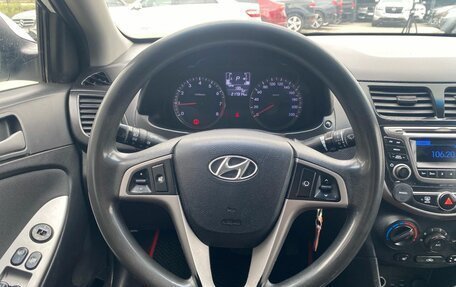 Hyundai Solaris II рестайлинг, 2014 год, 700 000 рублей, 9 фотография