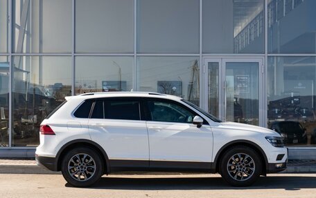 Volkswagen Tiguan II, 2019 год, 2 120 000 рублей, 5 фотография