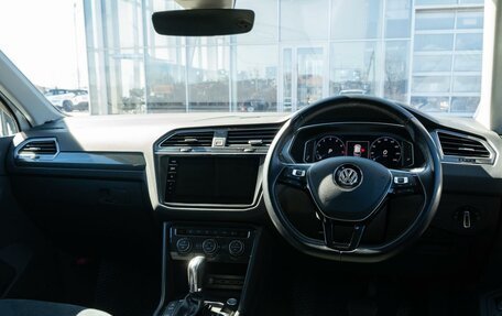 Volkswagen Tiguan II, 2019 год, 2 120 000 рублей, 11 фотография