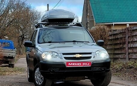 Chevrolet Niva I рестайлинг, 2018 год, 700 000 рублей, 1 фотография