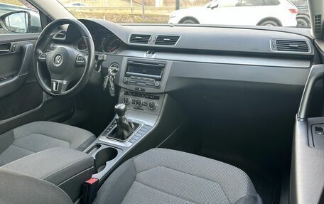 Volkswagen Passat B7, 2011 год, 1 490 000 рублей, 8 фотография