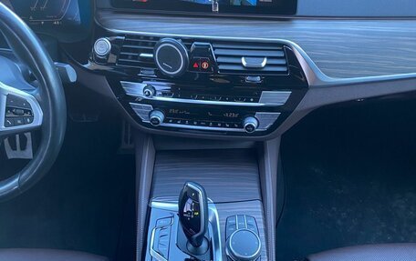 BMW 5 серия, 2021 год, 4 675 000 рублей, 9 фотография