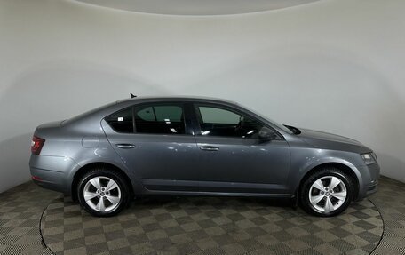 Skoda Octavia, 2018 год, 1 800 000 рублей, 4 фотография