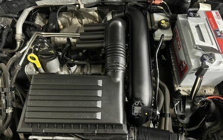 Skoda Octavia, 2018 год, 1 800 000 рублей, 17 фотография