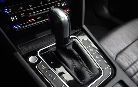 Volkswagen Passat B8 рестайлинг, 2022 год, 2 660 000 рублей, 13 фотография