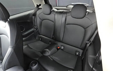 MINI Hatch, 2021 год, 1 524 000 рублей, 10 фотография