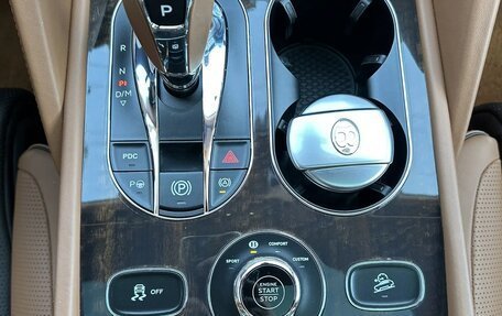 Bentley Bentayga I, 2021 год, 18 600 000 рублей, 16 фотография