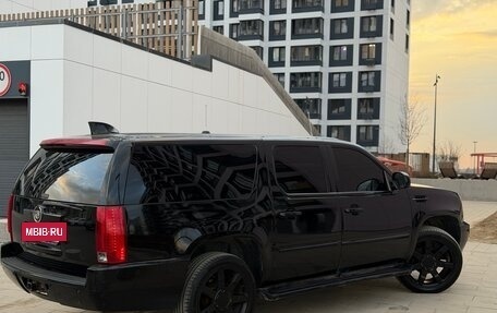 Cadillac Escalade III, 2008 год, 1 570 000 рублей, 9 фотография