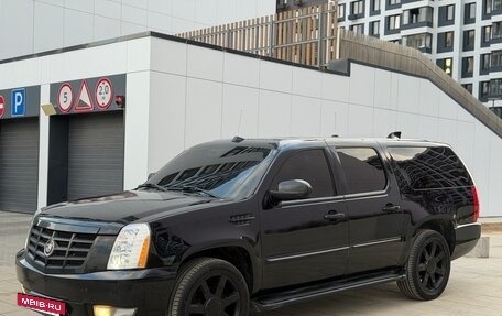 Cadillac Escalade III, 2008 год, 1 570 000 рублей, 4 фотография