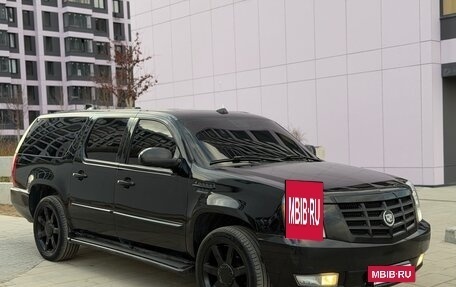 Cadillac Escalade III, 2008 год, 1 570 000 рублей, 3 фотография