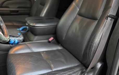 Cadillac Escalade III, 2008 год, 1 570 000 рублей, 19 фотография