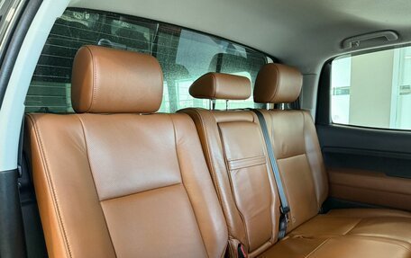 Toyota Tundra II, 2012 год, 7 100 000 рублей, 10 фотография