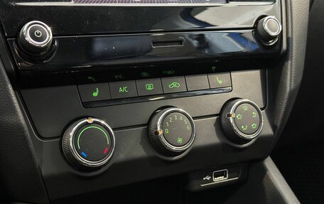 Skoda Octavia, 2019 год, 1 917 000 рублей, 12 фотография