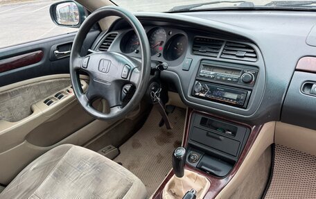 Honda Accord VII рестайлинг, 1999 год, 249 000 рублей, 9 фотография