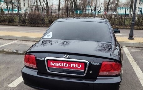 Hyundai Sonata IV рестайлинг, 2005 год, 440 000 рублей, 2 фотография