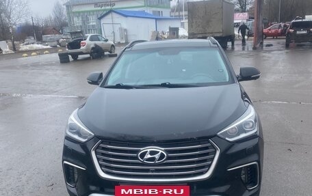 Hyundai Santa Fe III рестайлинг, 2017 год, 1 900 000 рублей, 4 фотография