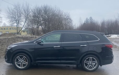 Hyundai Santa Fe III рестайлинг, 2017 год, 1 900 000 рублей, 8 фотография