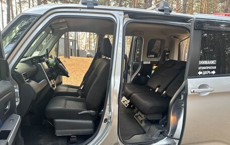 Toyota Roomy I, 2019 год, 1 120 000 рублей, 23 фотография