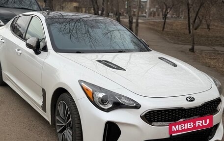 KIA Stinger I, 2020 год, 3 000 000 рублей, 2 фотография