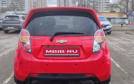 Chevrolet Spark III, 2011 год, 650 000 рублей, 3 фотография