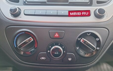 Hyundai Solaris II рестайлинг, 2017 год, 1 450 000 рублей, 14 фотография