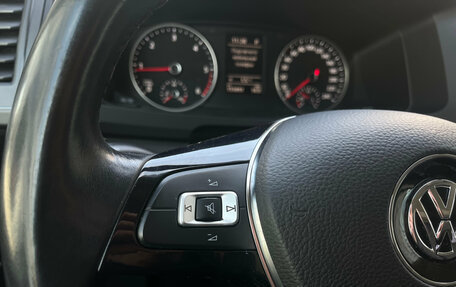 Volkswagen Caravelle T6 рестайлинг, 2017 год, 3 599 000 рублей, 12 фотография