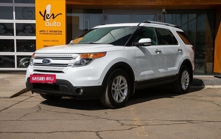 Ford Explorer VI, 2015 год, 2 045 000 рублей, 3 фотография