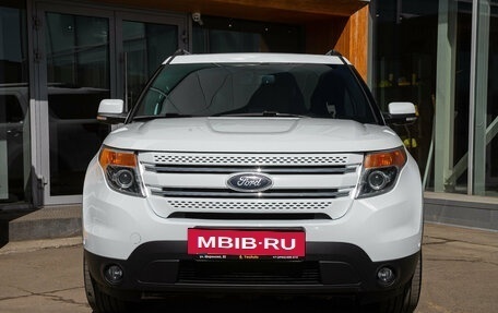 Ford Explorer VI, 2015 год, 2 045 000 рублей, 6 фотография