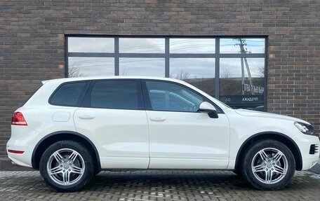 Volkswagen Touareg III, 2011 год, 1 550 000 рублей, 5 фотография