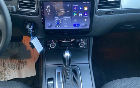 Volkswagen Touareg III, 2011 год, 1 550 000 рублей, 9 фотография