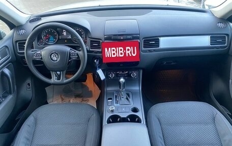 Volkswagen Touareg III, 2011 год, 1 550 000 рублей, 7 фотография
