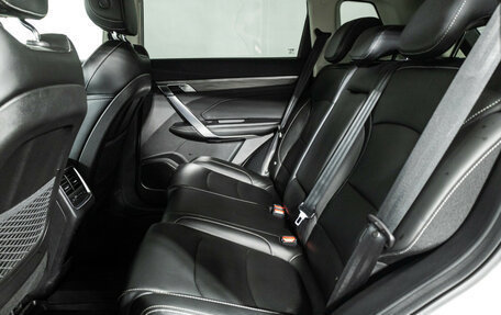 Geely Atlas, 2024 год, 2 395 000 рублей, 10 фотография