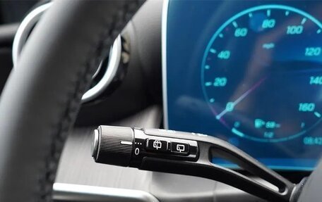 Mercedes-Benz GLC, 2025 год, 7 036 000 рублей, 21 фотография